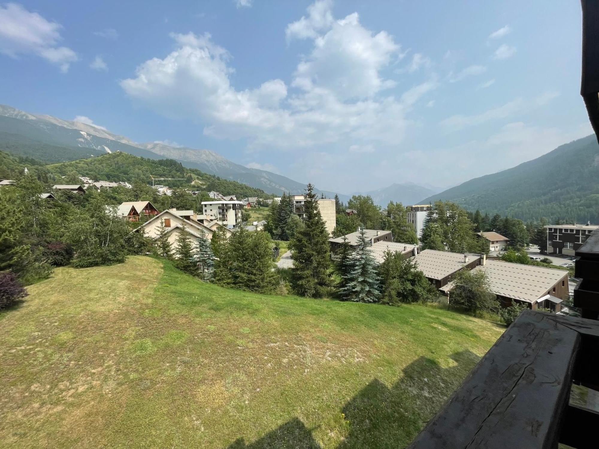 Les Melezes Apartment Saint Chaffrey Bagian luar foto